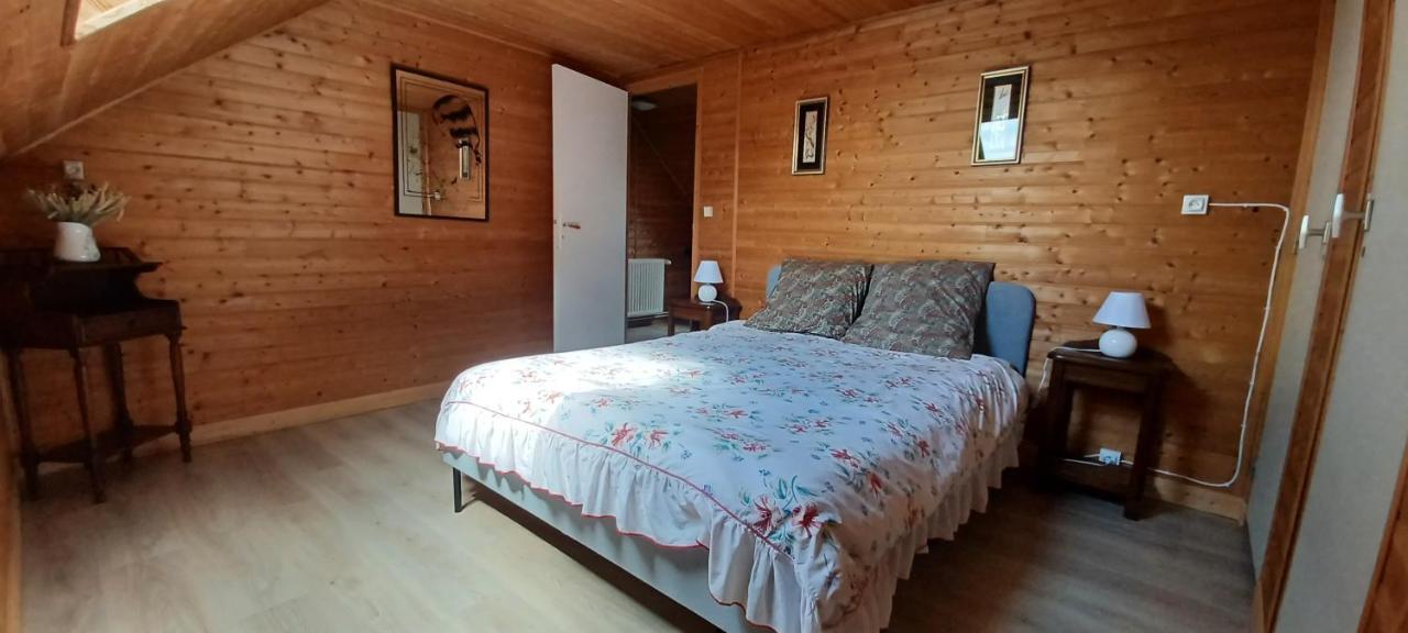 logement dans ferme equestre Lyons-la-Forêt Extérieur photo